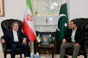 ایران جوہری مذاکرات کے بغیر ہرمز معاہدے کی پیشکش کرتا ہے، کیونکہ وہ وسیع تر خریداری کا خواہاں ہے۔
