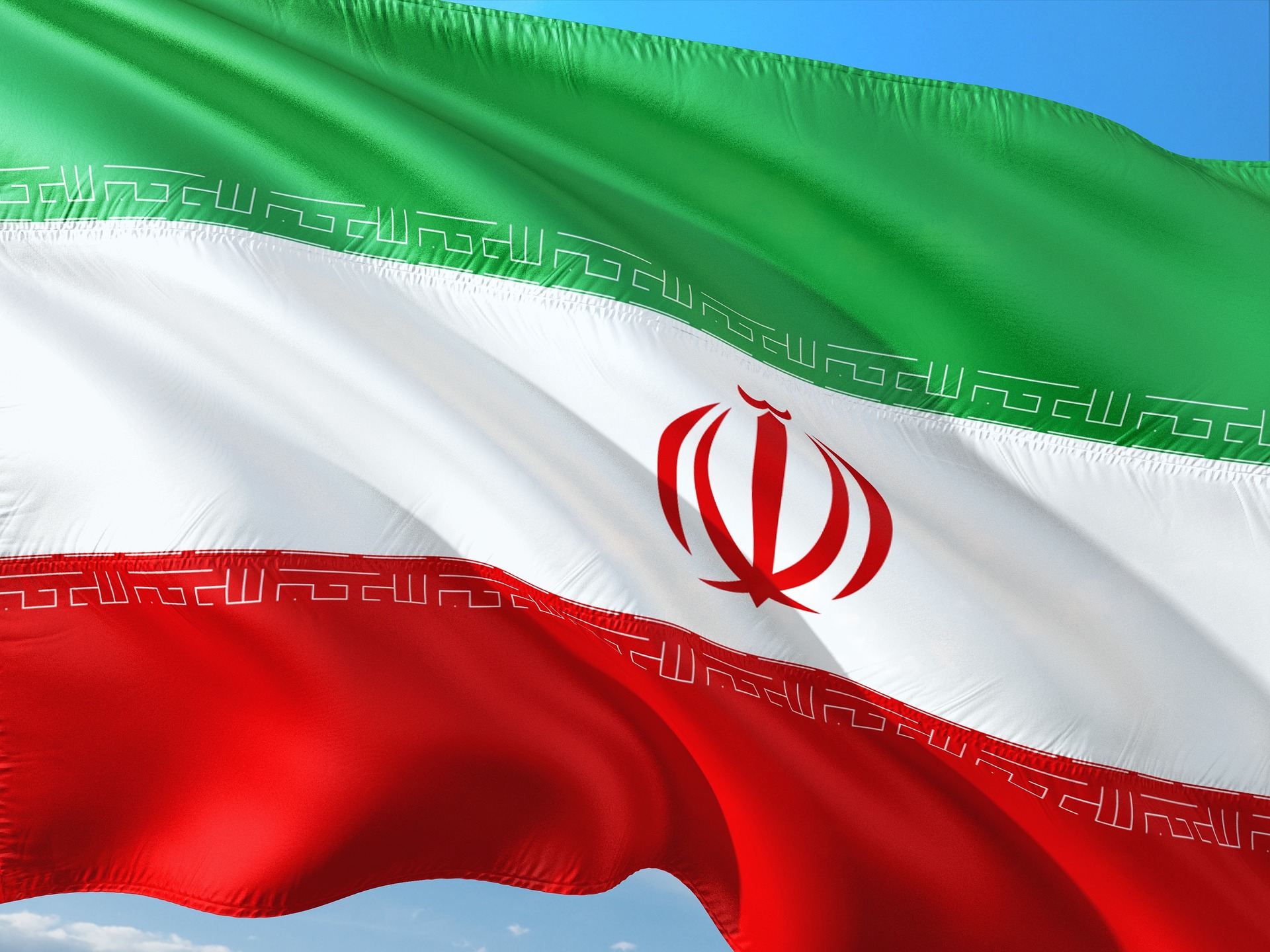 ایرانیوں نے امریکہ، خطے میں خامنہ ای کے بیان کا خیر مقدم کیا ہے۔